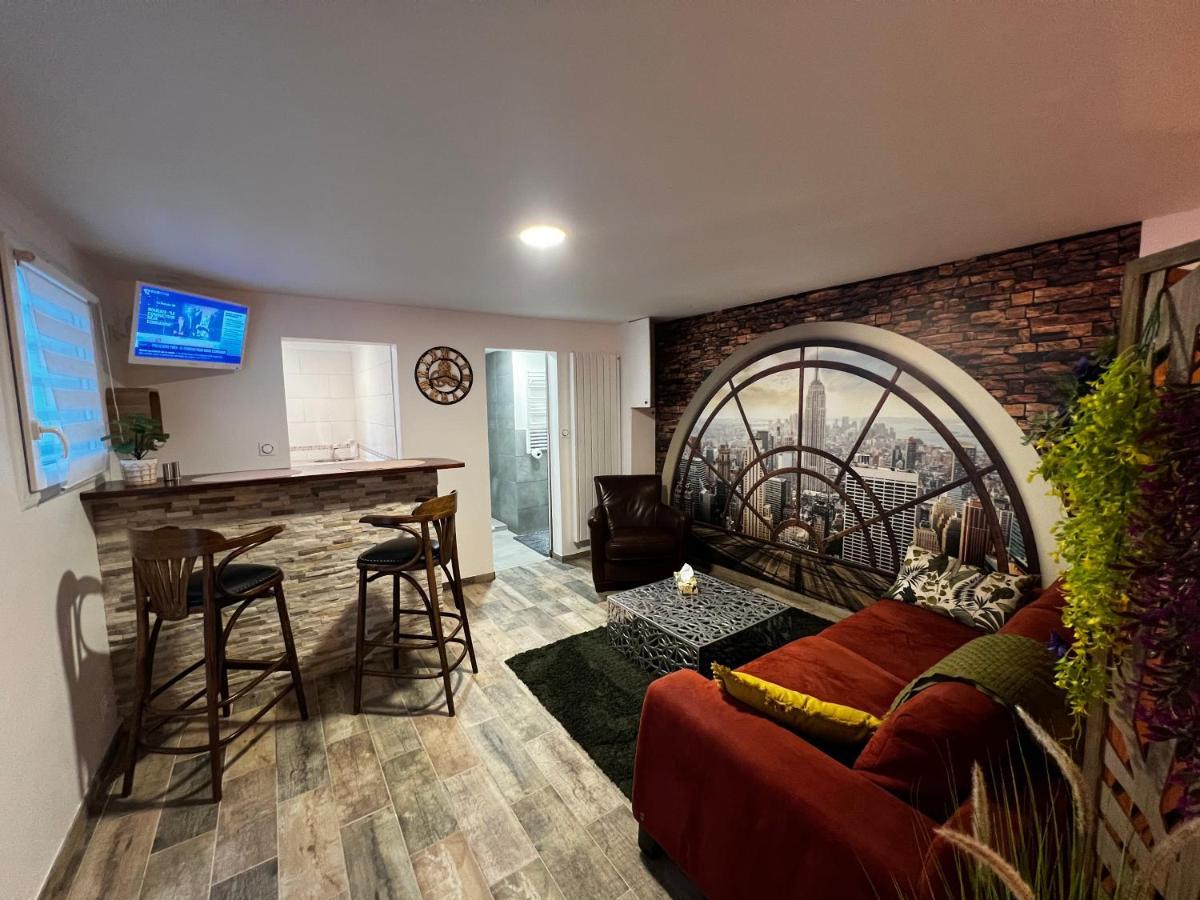 Ferienwohnung Superbe Appart Avec Jardin Prive Proche Paris Nogent-sur-Seine Exterior foto